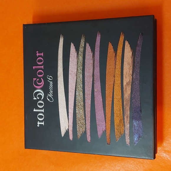 HOST GIVEAWAY! Color Color - Obsessed 6 Eyeshadow Pallette - Picture 3 of 4